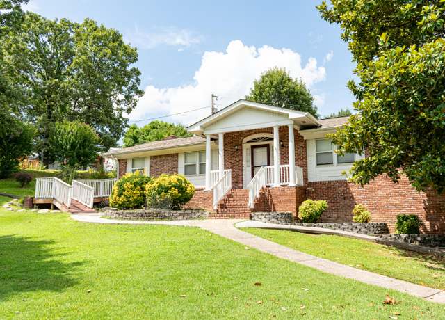 Property at 6413 Edgmon Dr, Chattanooga, TN 37421, 4 beds, 3 baths