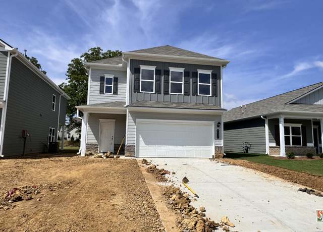 Property at 8833 Meadowvale Ct, Ooltewah, TN 37363, 3 beds, 2.5 baths