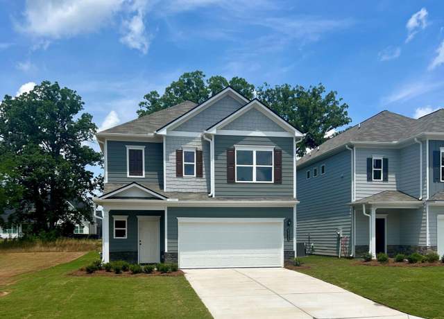 Property at 8833 Meadowvale Ct, Ooltewah, TN 37363, 3 beds, 2.5 baths