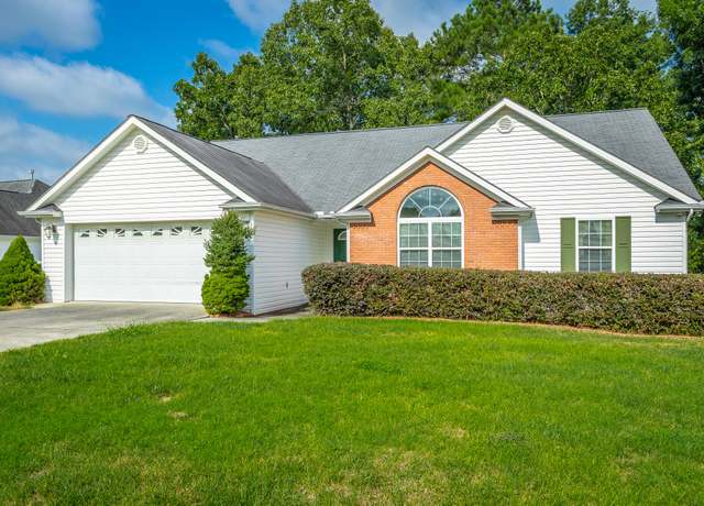 Property at 7458 Salmon Ln, Ooltewah, TN 37363, 3 beds, 2 baths