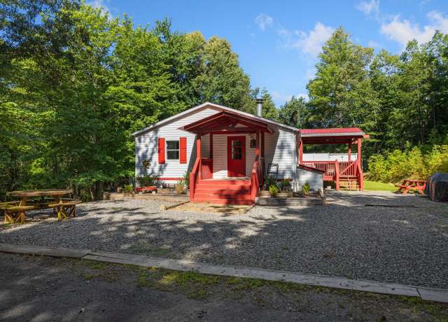 Property at 1441 Chestnut Gap Rd, Blue Ridge, GA 30513, 4 beds, 2 baths