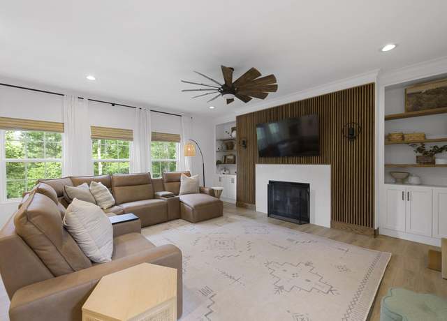 Property at 199 Quail Ridge Dr, Dayton, TN 37321, 4 beds, 3.5 baths