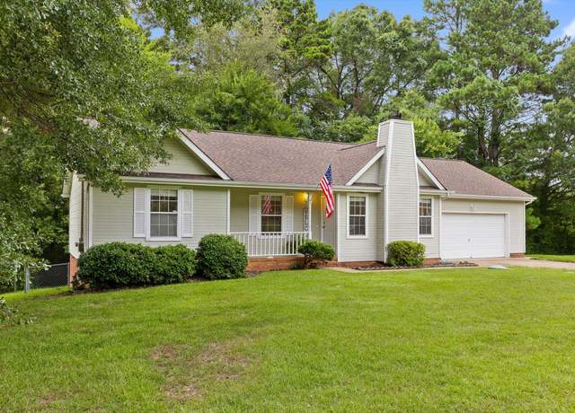 Property at 138 Middle View Dr, Ringgold, GA 30736, 3 beds, 2 baths