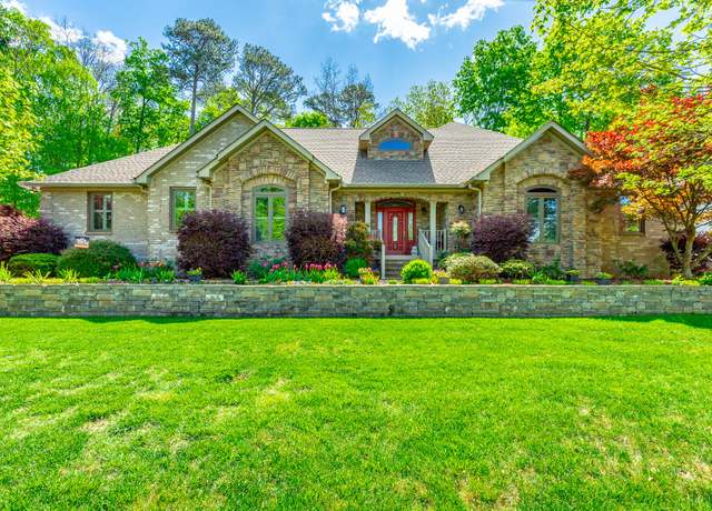 Property at 2038 N Concord Rd, Chattanooga, TN 37421, 4 beds, 2.5 baths