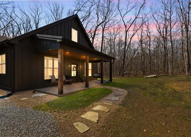 Property at 171 W Bluff Rd, Menlo, GA 30731, 2 beds, 2 baths