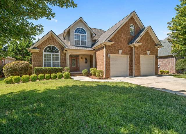 Property at 8530 Keystone Cir, Chattanooga, TN 37421, 3 beds, 2.5 baths