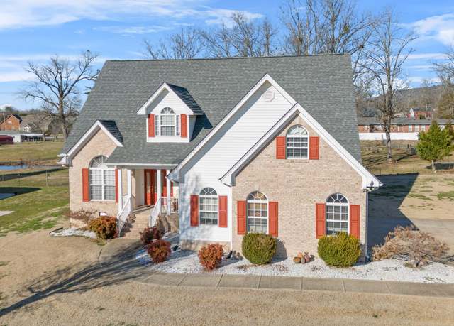 Property at 8915 Streamside Dr, Ooltewah, TN 37363, 4 beds, 2.5 baths