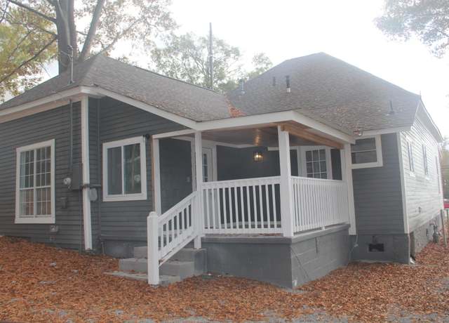 Property at 204 W Main St, Lafayette, GA 30728, 3 beds, 2 baths