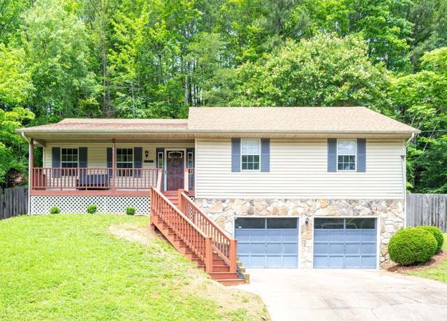 Property at 705 Gleason Terrace Ct, Chattanooga, TN 37412, 3 beds, 2 baths