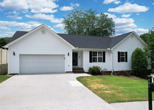 Property at 441 Barberry Dr NW, Cleveland, TN 37312, 3 beds, 2.5 baths