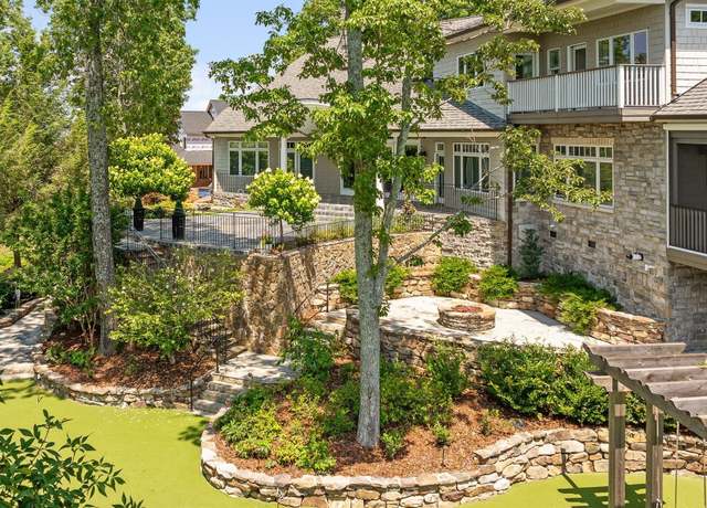 Property at 2241 Heavenly Vw, Ooltewah, TN 37363, 4 beds, 5.5 baths