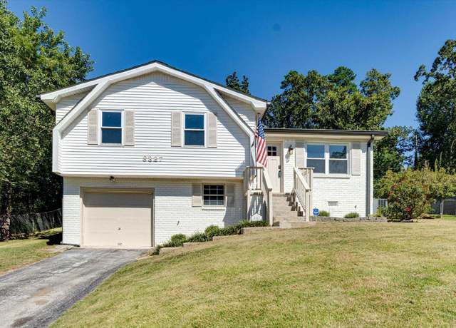 Property at 8327 Middle Rd, Ooltewah, TN 37363, 3 beds, 1.5 baths