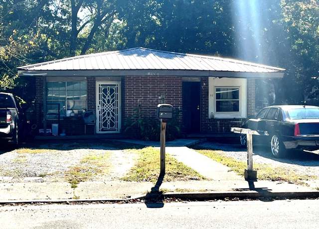 Property at 1908 Rawlings St, Chattanooga, TN 37406, 8 beds, 2 baths