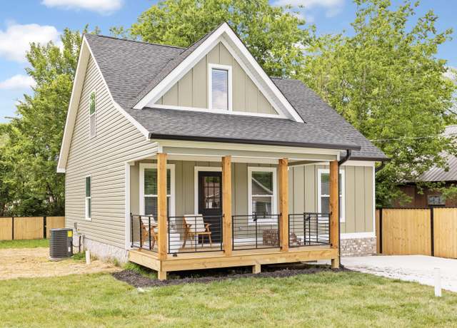 Property at 817 Indian Ave, Rossville, GA 30741, 3 beds, 2 baths