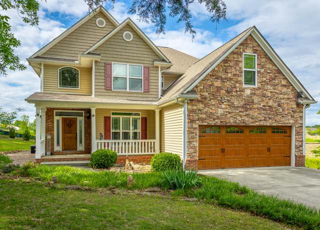 Property at 2515 Hamilton Cove Dr, Chattanooga, TN 37421, 4 beds, 2.5 baths