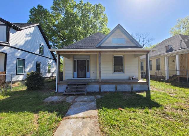 Property at 2206 Kirby Ave, Chattanooga, TN 37404, 3 beds, 2 baths