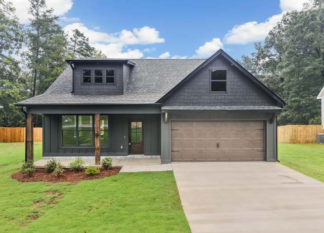 Property at 378 Sentry Oaks, Chickamauga, GA 30707, 3 beds, 2 baths