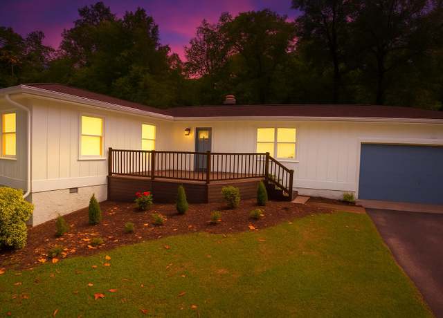 Property at 950 Altamont Rd, Chattanooga, TN 37415, 4 beds, 2 baths