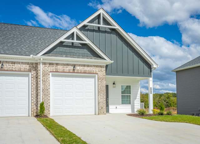 Property at 4860 Fannon Dr #10, Ooltewah, TN 37363, 2 beds, 2.5 baths
