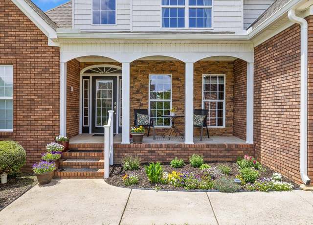 Property at 37 Sycamore Dr, Chickamauga, GA 30707, 3 beds, 2.5 baths