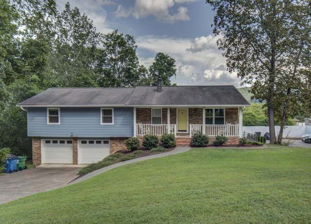 Property at 554 Melwood Ln, Chattanooga, TN 37421, 3 beds, 3 baths