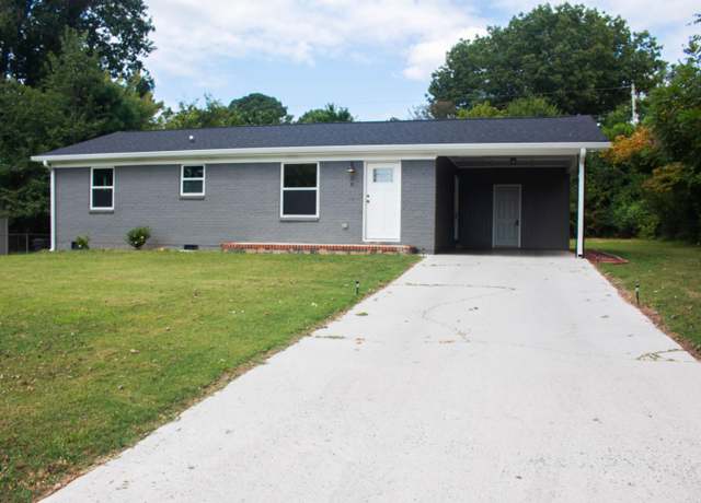 Property at 39 Cook St, Lafayette, GA 30728, 3 beds, 1 bath