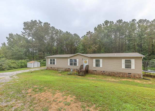 Property at 532 E Garden Farm Rd, Rossville, GA 30741, 4 beds, 3 baths