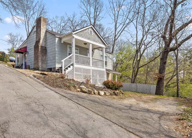 Property at 670 Tremont Pl, Chattanooga, TN 37405, 4 beds, 2 baths