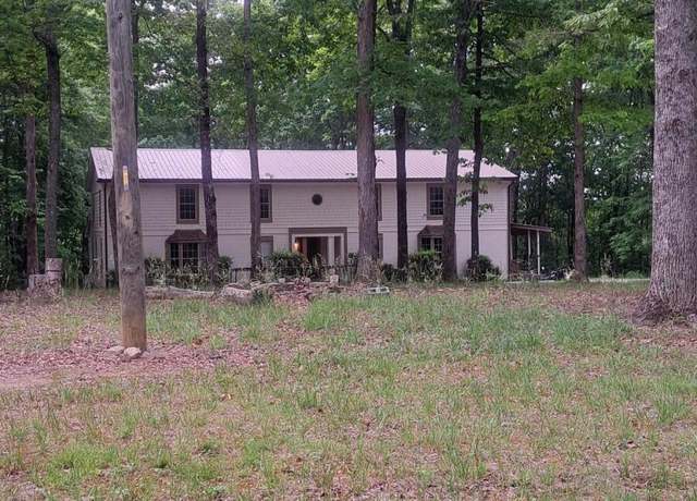 Property at 665 Scott Rd, Signal Mountain, TN 37377, 6 beds, 2.5 baths