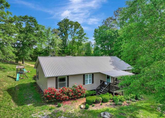 Property at 1129 Boyd Rd NE, Dalton, GA 30721, 4 beds, 2 baths