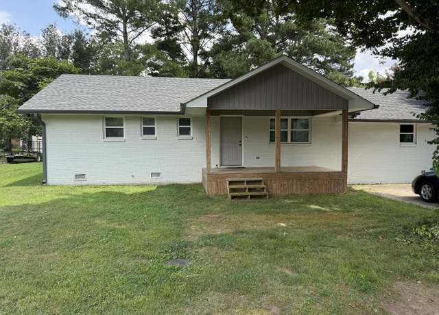 Property at 204 Elm Ave, Jasper, TN 37347, 3 beds, 2 baths