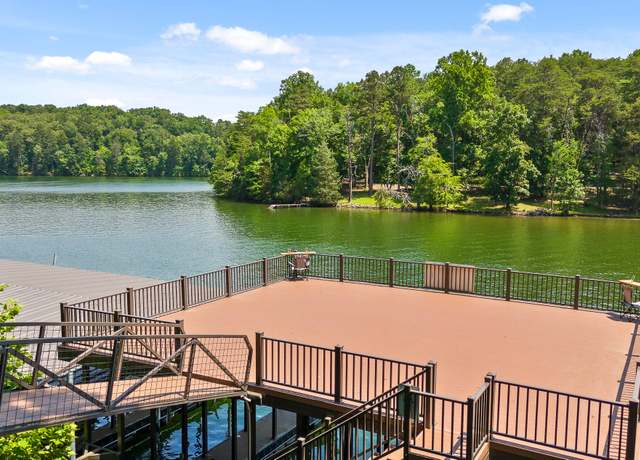 Property at 1784 River Breeze Dr, Soddy Daisy, TN 37379, 3 beds, 2.5 baths