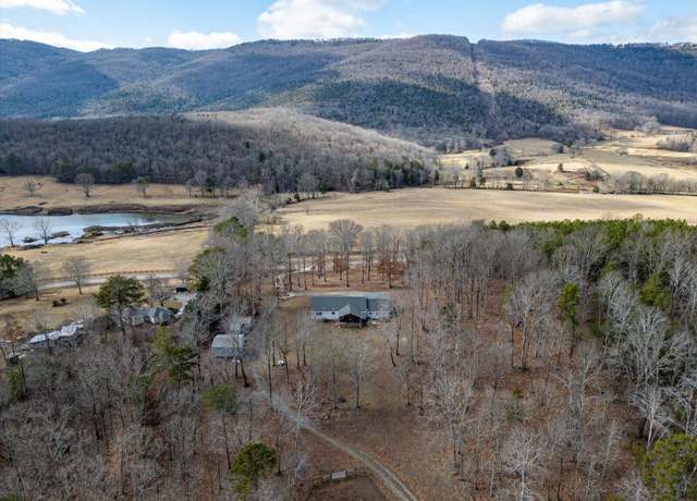Property at 1541 Back Valley Rd, Chickamauga, GA 30707, 3 beds, 2 baths