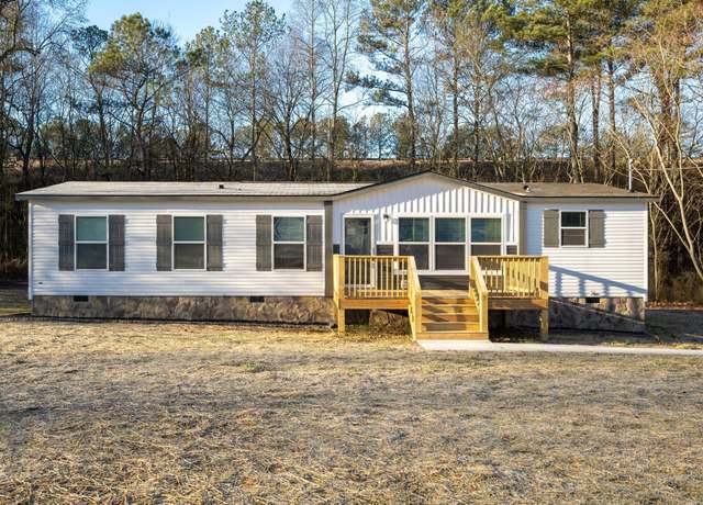 Property at 129 Lamoian Dr, Tunnel Hill, GA 30755, 3 beds, 2 baths