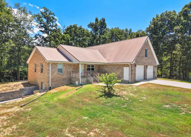 Property at 137 Love Dr, Chatsworth, GA 30705, 4 beds, 3 baths
