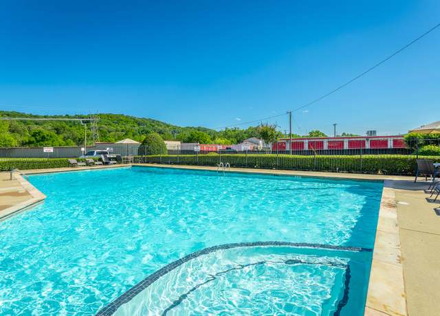 Property at 900 Mountain Creek Rd #365, Chattanooga, TN 37405, 2 beds, 2 baths