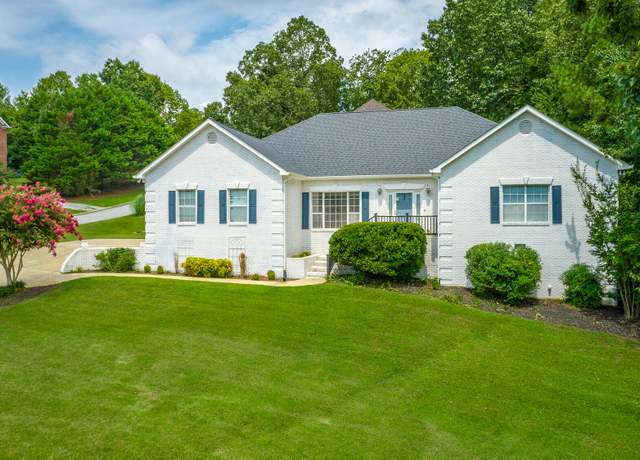 Property at 1572 Windstone Dr, Ringgold, GA 30736, 4 beds, 3 baths