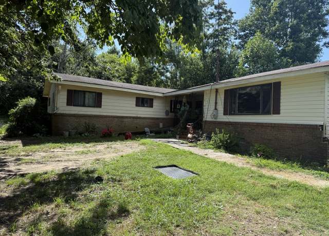 Property at 9749 Al Hwy, Bryant, AL 35958, 3 beds, 1.5 baths