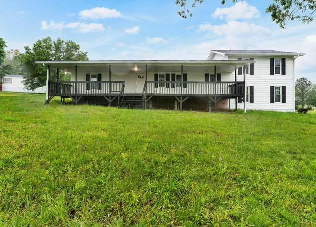 Property at 6416 Spring Place Rd SE, Cleveland, TN 37323, 3 beds, 3.5 baths