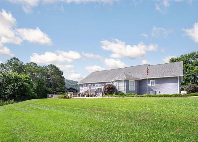 Property at 334 Belaire Dr, Copperhill, TN 37317, 4 beds, 5 baths