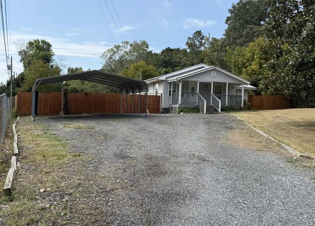 Property at 901 Raygan Dr, Tunnel Hill, GA 30755, 3 beds, 1.5 baths