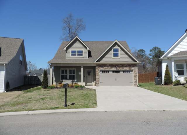 Property at 138 Georgetown Dr, Ringgold, GA 30736, 3 beds, 2 baths