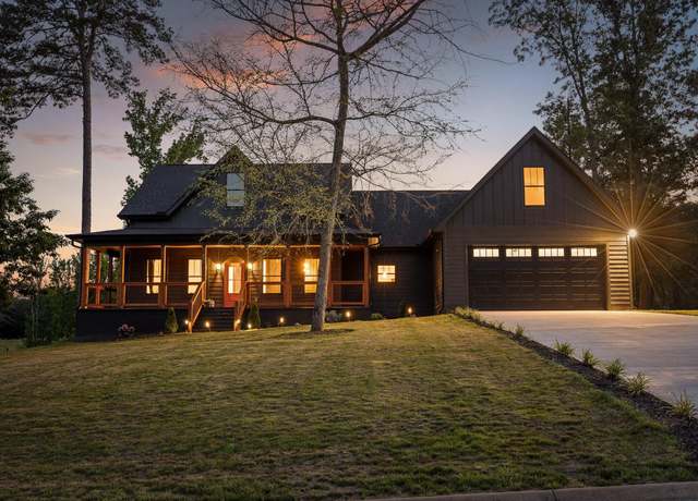 Property at 230 Clubhouse Dr, Jasper, TN 37347, 3 beds, 2.5 baths