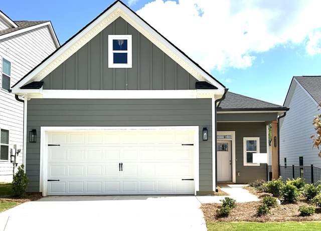 Property at 9151 Glimmer Ln, Ooltewah, TN 37363, 3 beds, 2 baths