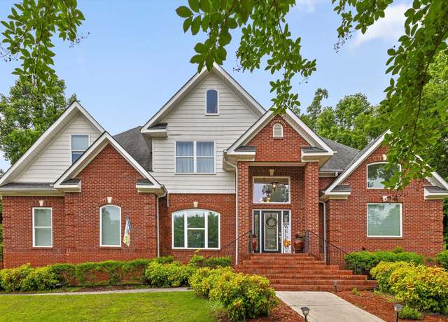 Property at 604 Lenna Ln, Dalton, GA 30720, 4 beds, 3 baths