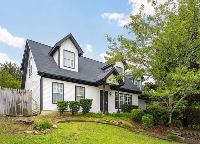 Property at 131 Brently Woods Dr, Chattanooga, TN 37421, 3 beds, 2 baths