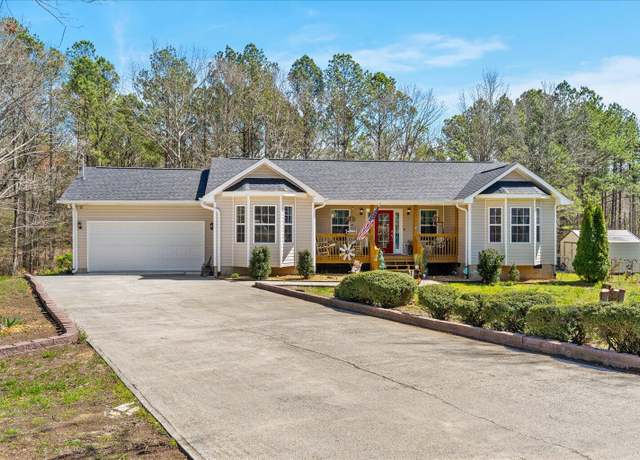 Property at 132 Katie Ln, Chatsworth, GA 30705, 3 beds, 2 baths