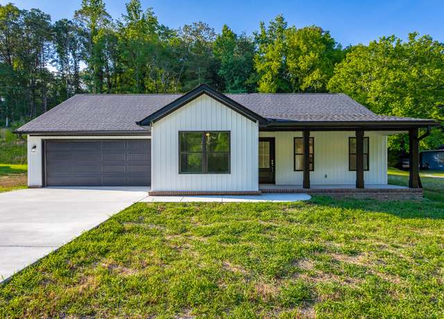 Property at 1909 Green Pond Rd, Soddy Daisy, TN 37379, 2 beds, 2 baths