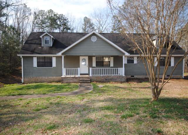 Property at 627 Castleview Dr, Ringgold, GA 30736, 4 beds, 2.5 baths
