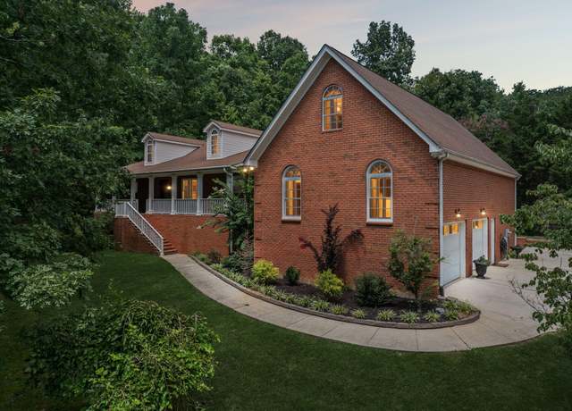 Property at 3403 Elderview Rd, Chattanooga, TN 37419, 4 beds, 3 baths
